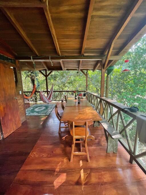 Caoni Riverside Lodge Puerto Quito Bagian luar foto